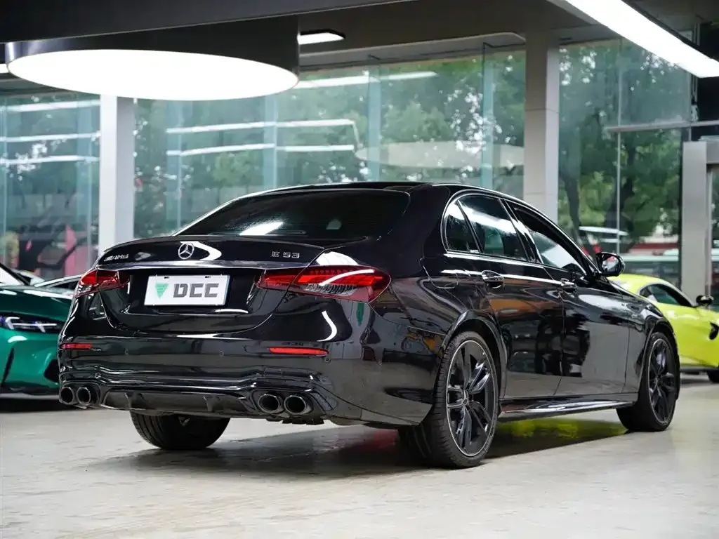 Mercedes-Benz E-Class AMG — фото 8