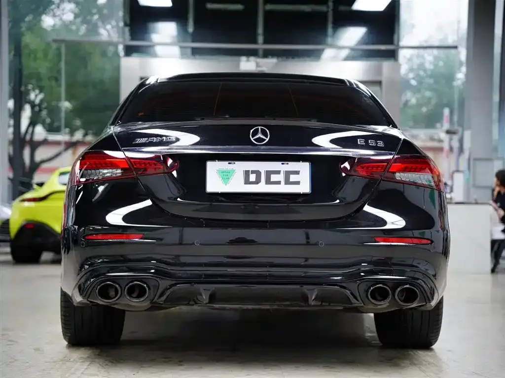 Mercedes-Benz E-Class AMG — фото 5