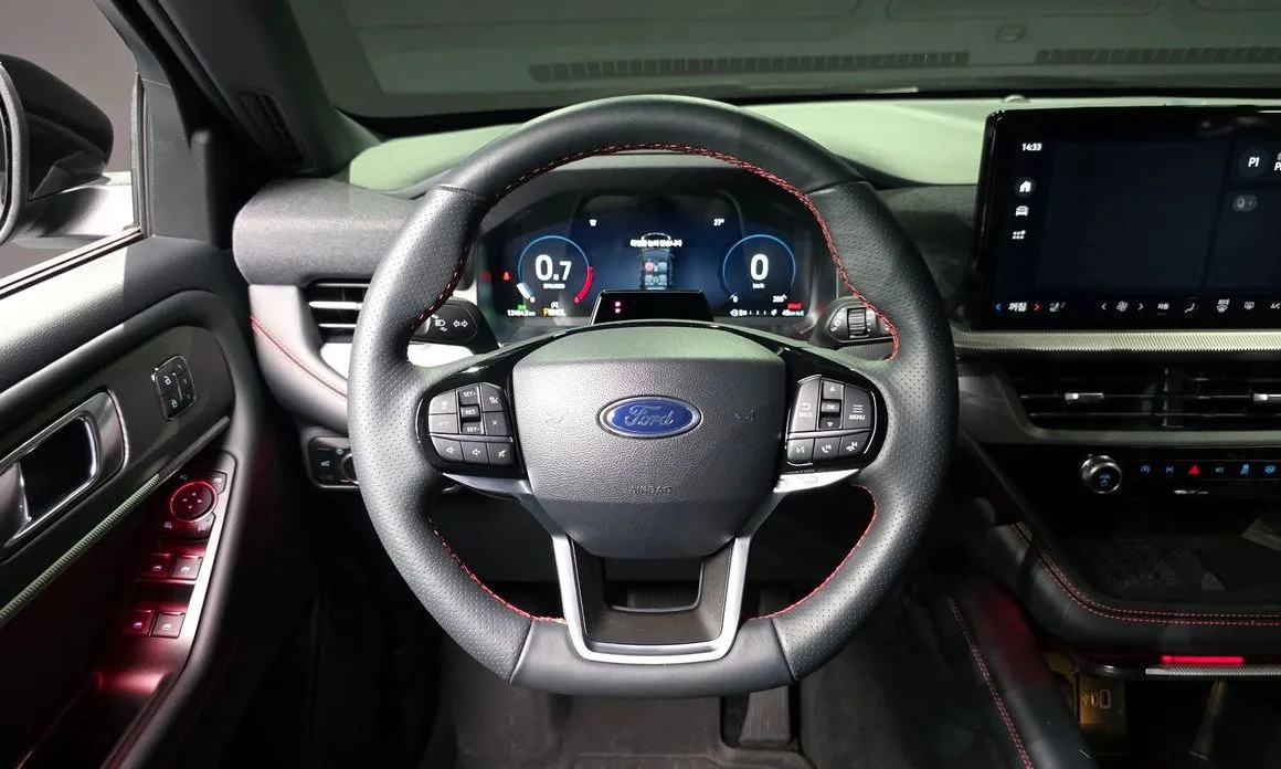 Ford Explorer 2025 из KR, фото 3