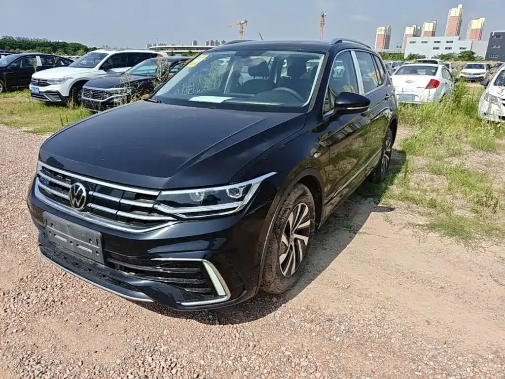 Volkswagen 途观L插电混动 — фото 1
