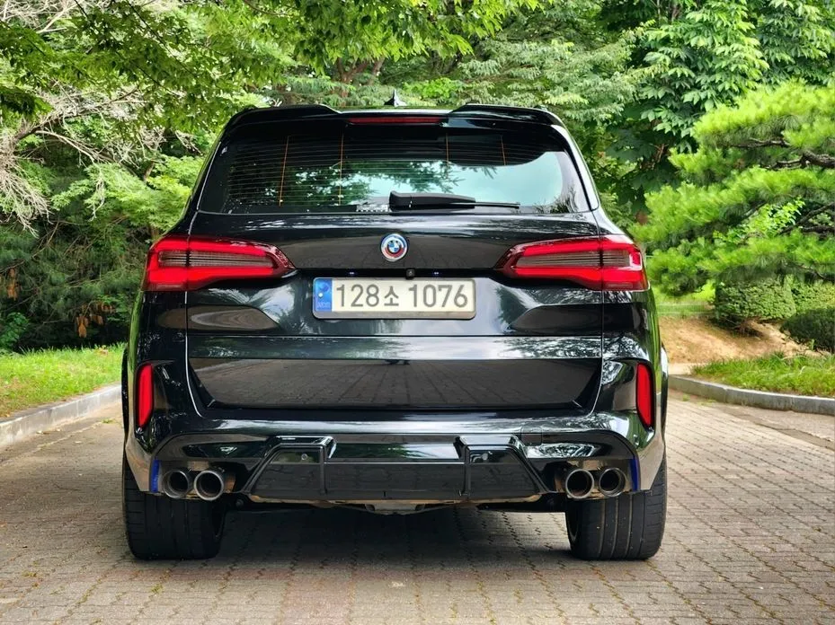 BMW X5M 2023 из KR, фото 10