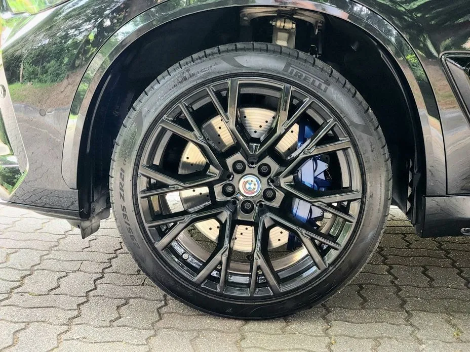 BMW X5M 2023 из KR, фото 9
