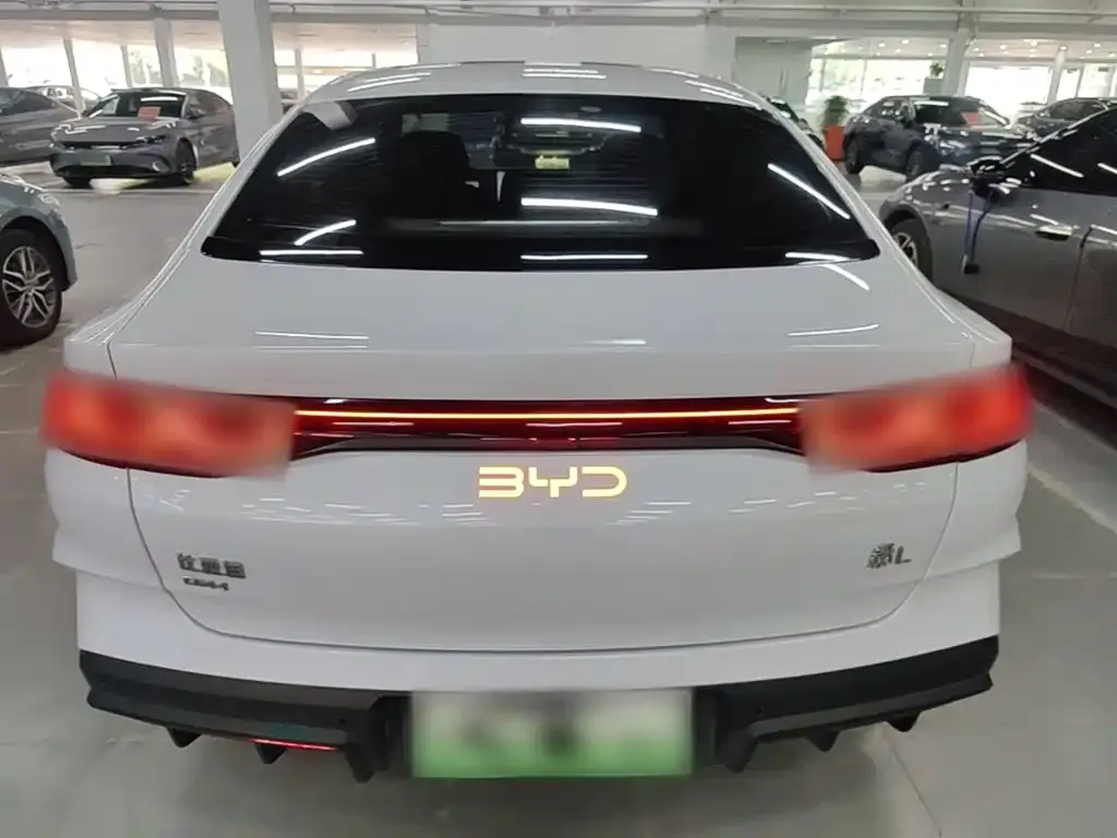 BYD Qin L — фото 2