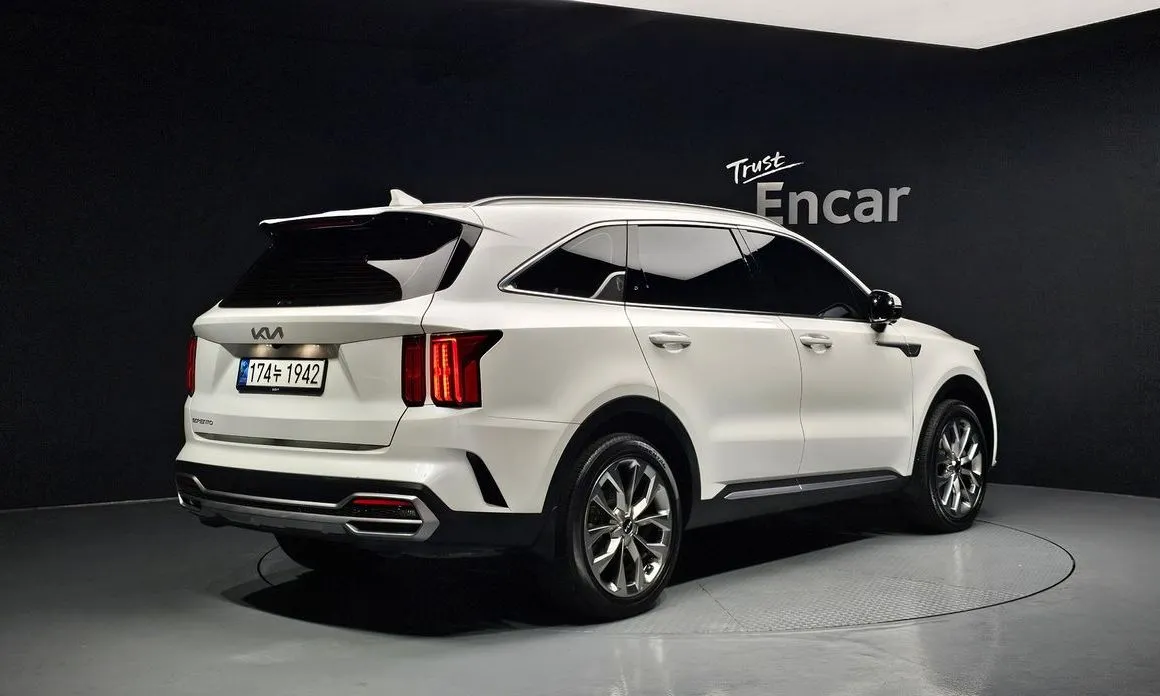 Kia Sorento 2023 из KR, фото 7