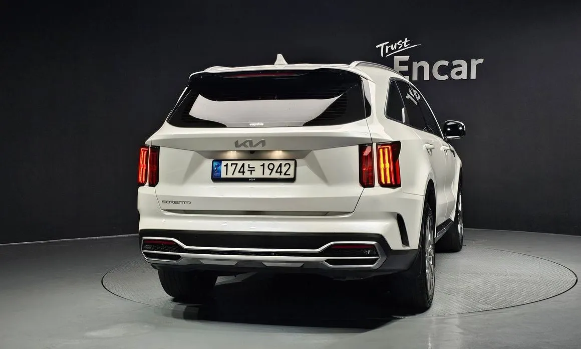 Kia Sorento 2023 из KR, фото 3