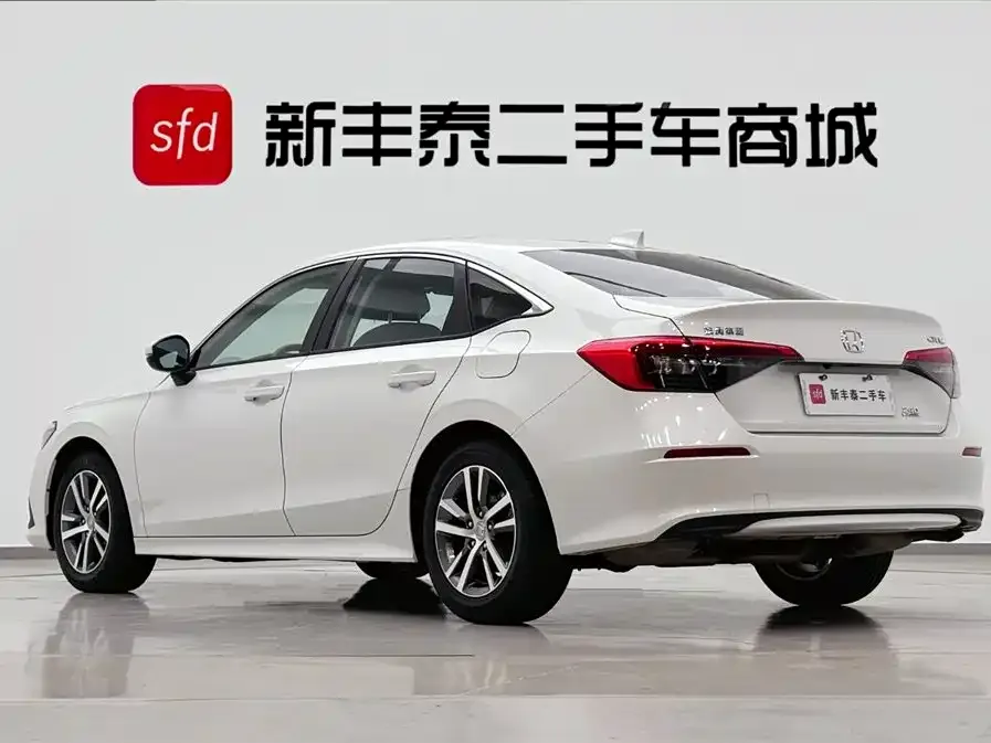 Honda Civic — фото 8