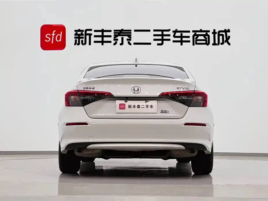 Honda Civic — фото 7