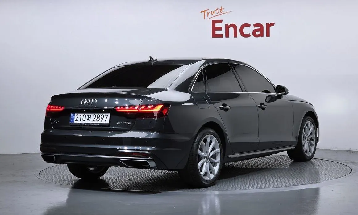 Audi A4 2023 из KR, фото 5