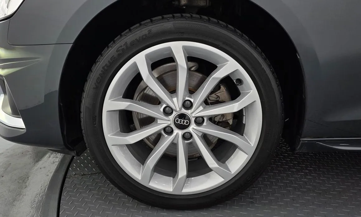 Audi A4 2023 из KR, фото 6