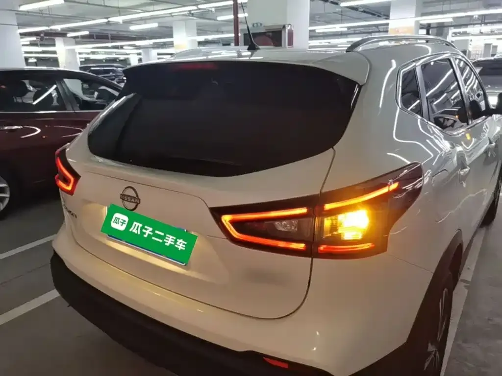 Nissan Qashqai — фото 10