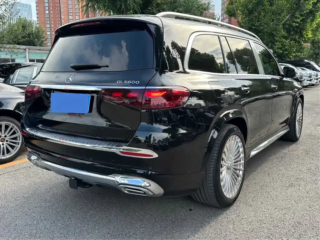 Mercedes-Benz GLS — фото 7