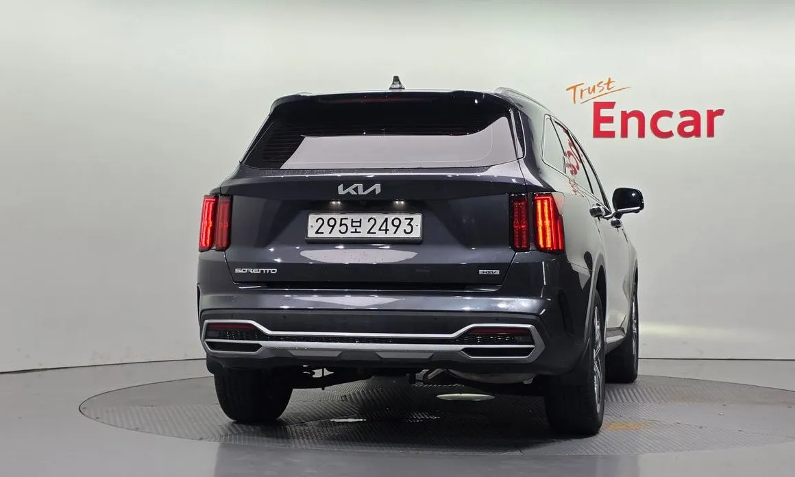 Kia Sorento — фото 8