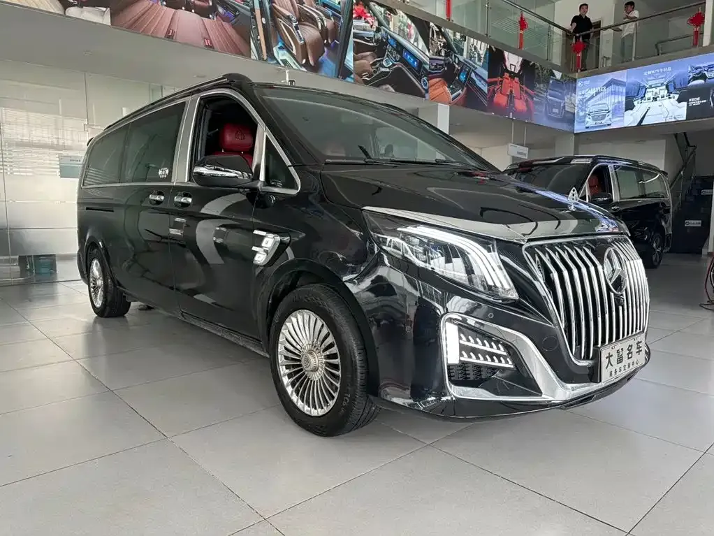 Mercedes-Benz Vito — фото 1