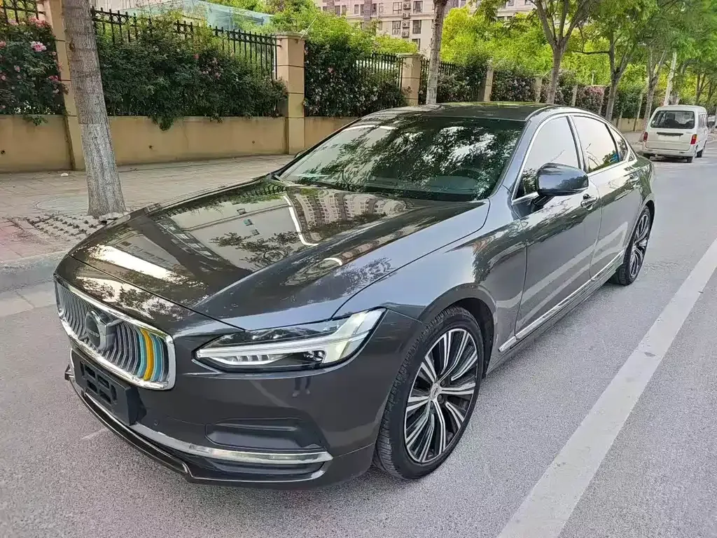 Volvo S90 — фото 3