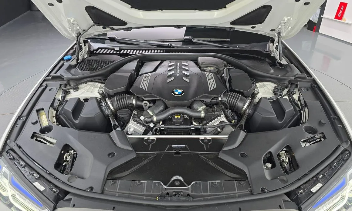 BMW 5-Series 2021 из KR, фото 10