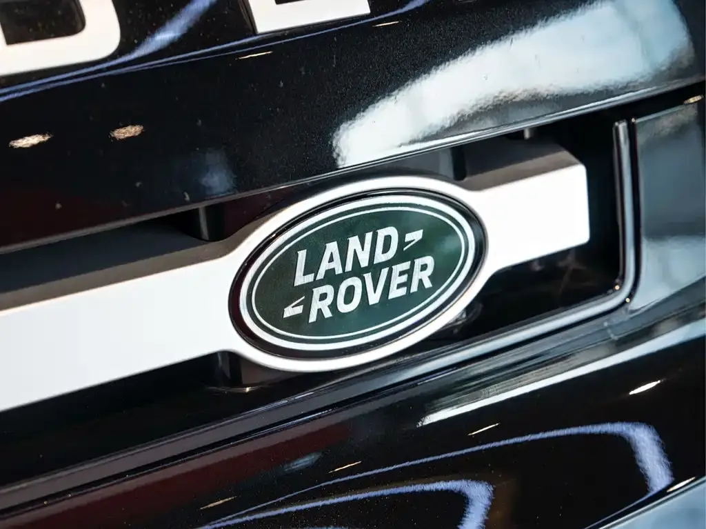 Land Rover Defender — фото 2