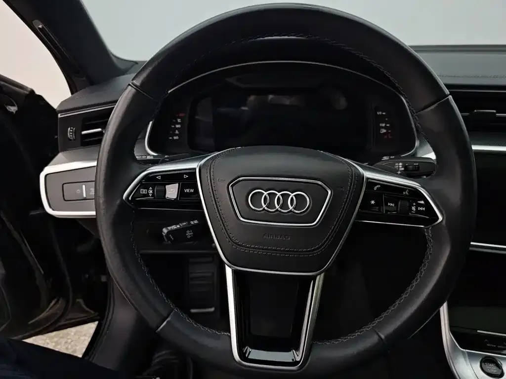 Audi A6L — фото 3