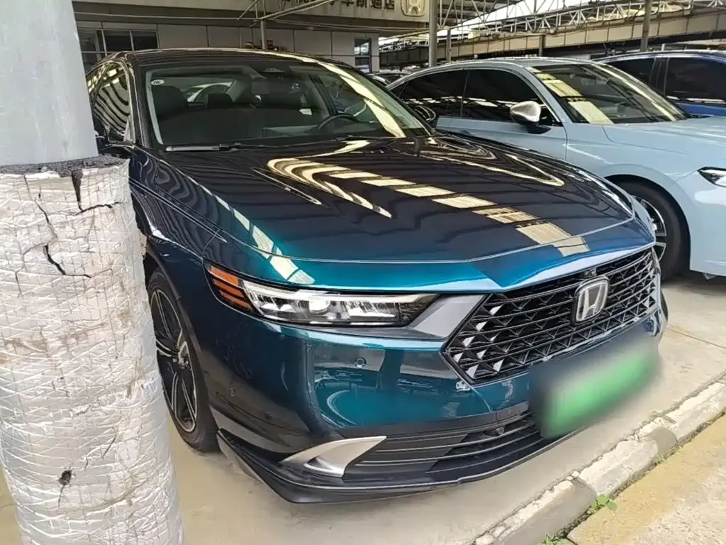 Honda Accord New Energy 2023 из CN, фото 10