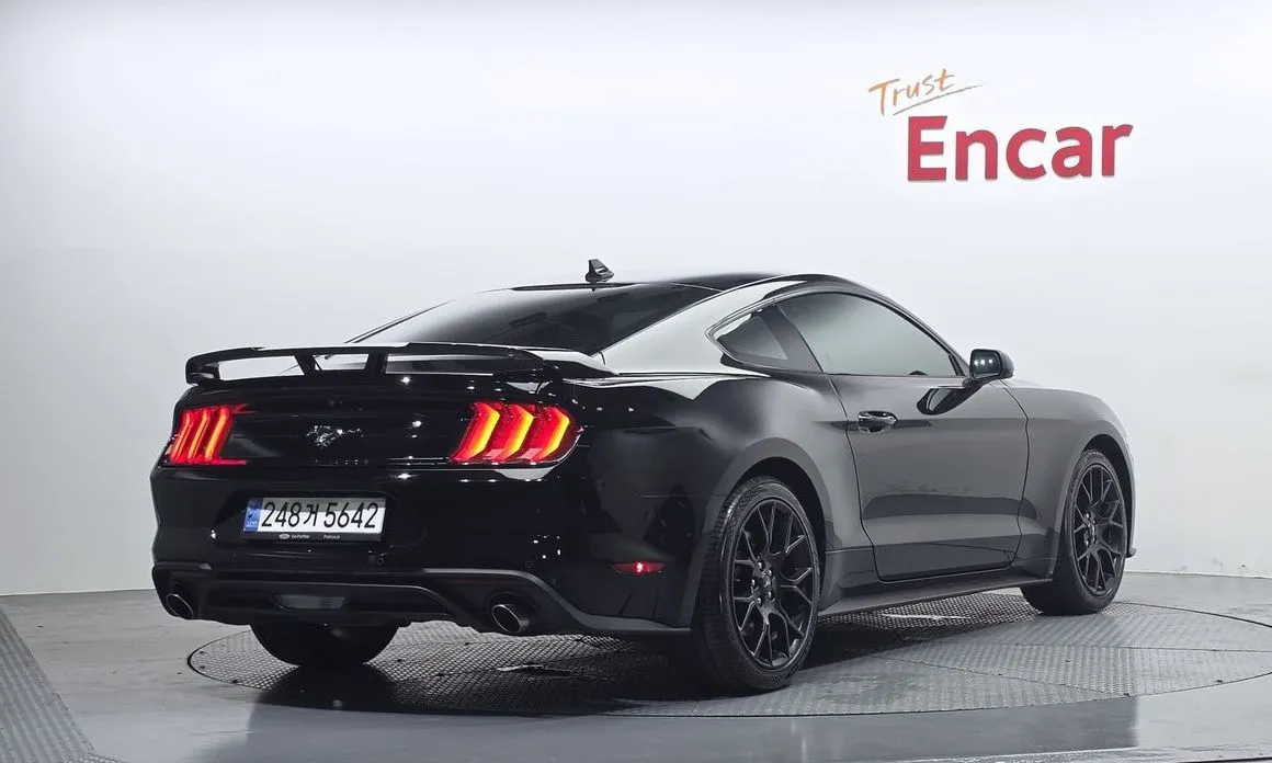 Ford Mustang 2022 из KR, фото 3
