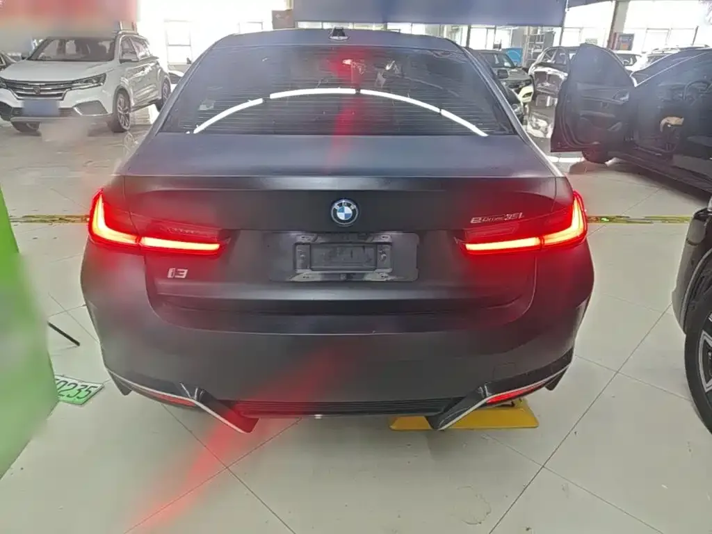 BMW i3 — фото 2