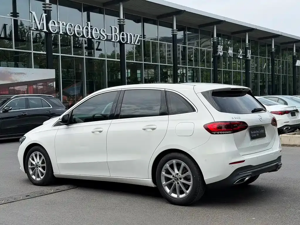 Mercedes-Benz B-Class — фото 8