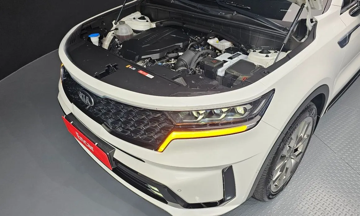 Kia Sorento — фото 7