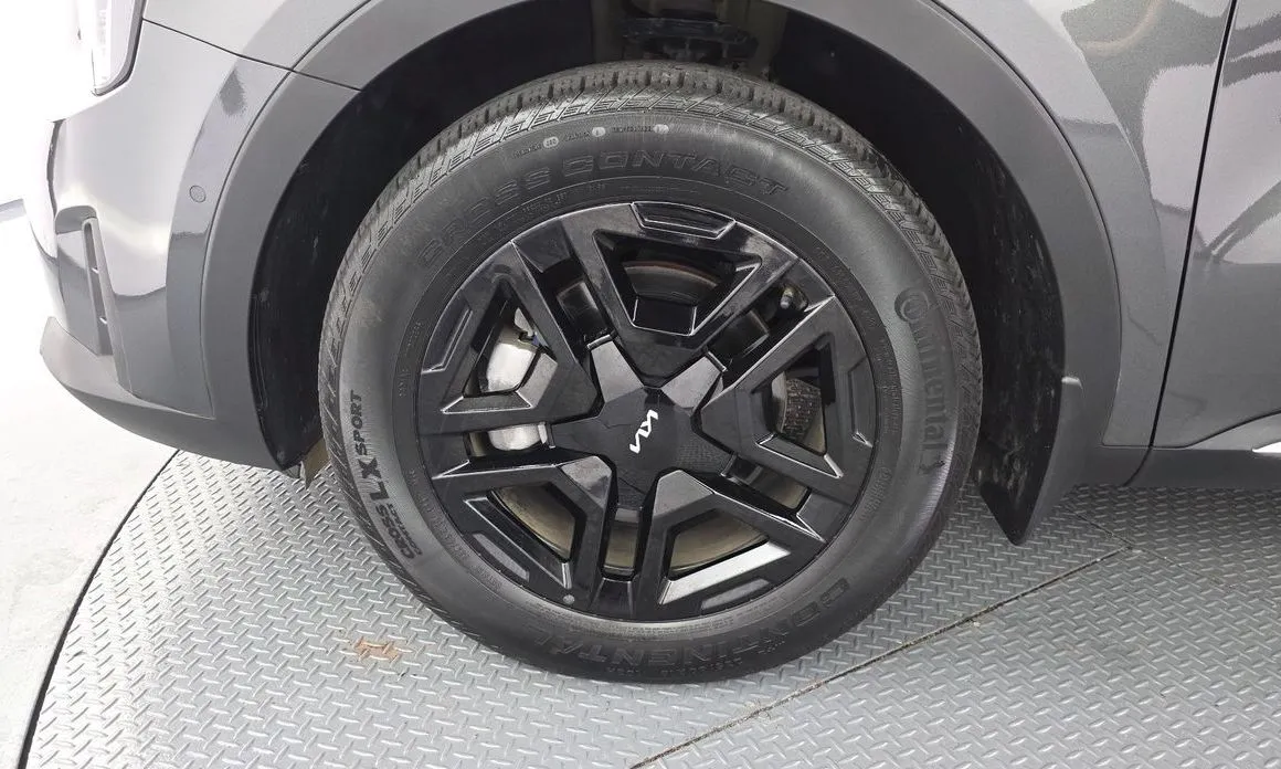 Kia Sorento — фото 4