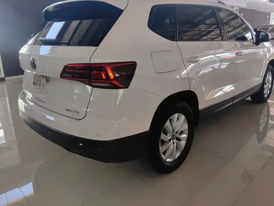 Volkswagen Tharu — фото 3