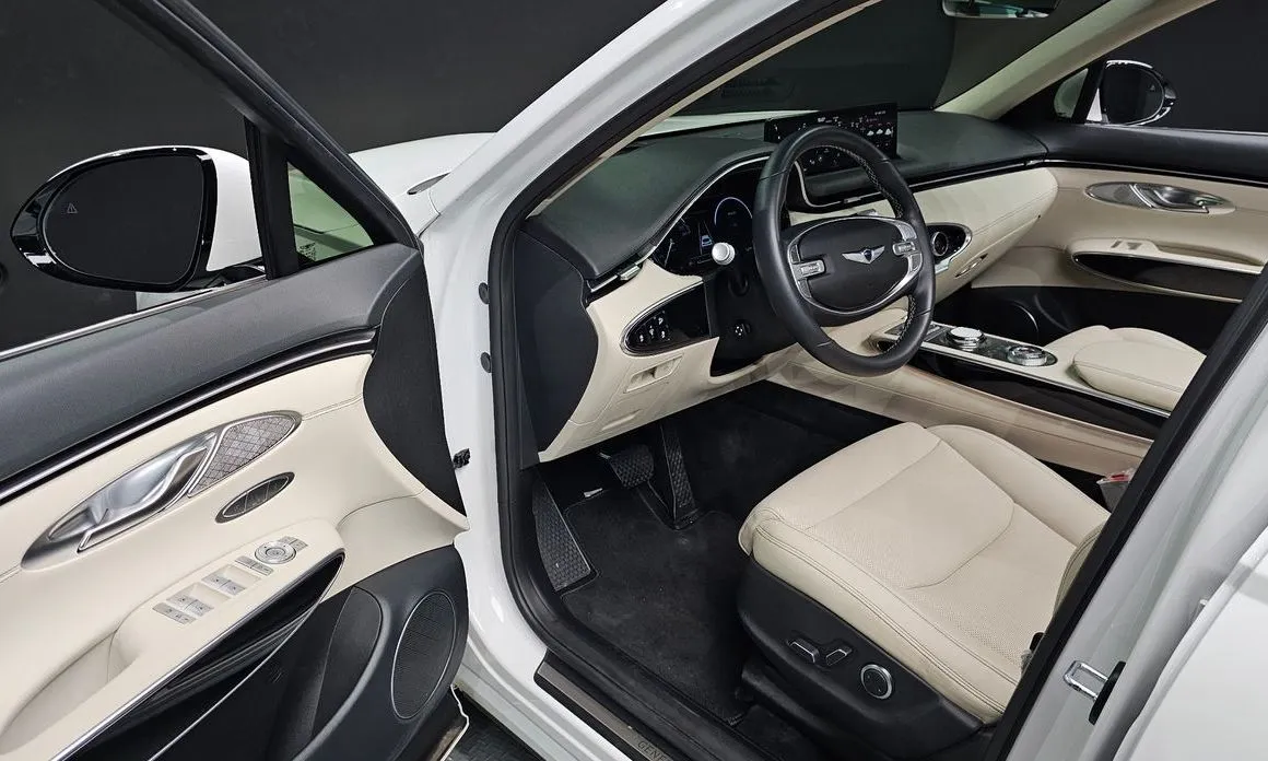 Genesis GV70 — фото 10