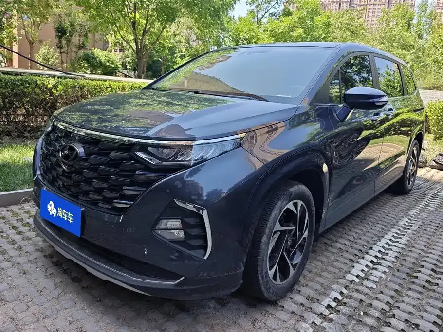 Hyundai Custo — фото 1