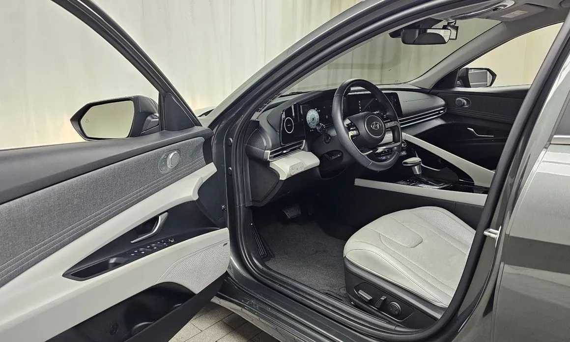 Hyundai AVANTE 2023 из KR, фото 6