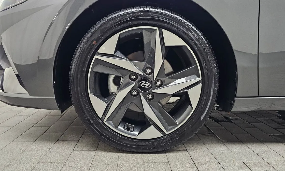 Hyundai AVANTE 2023 из KR, фото 9