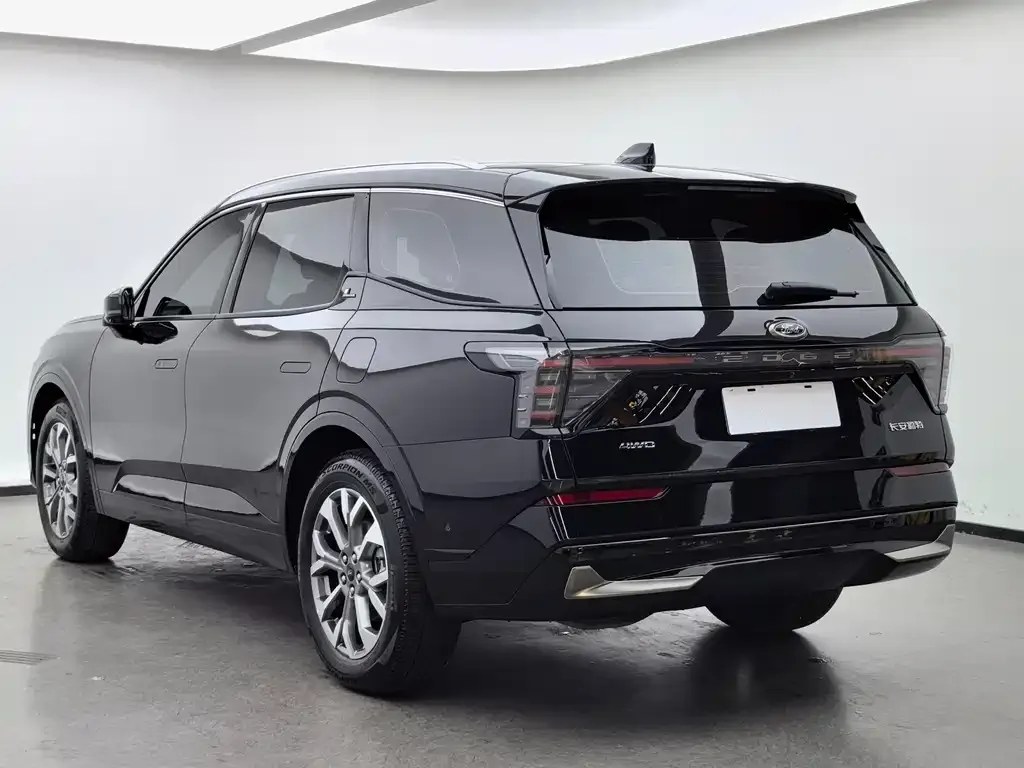 Ford Edge — фото 3