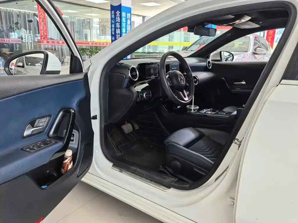 Mercedes-Benz A-Class 2021 из CN, фото 5