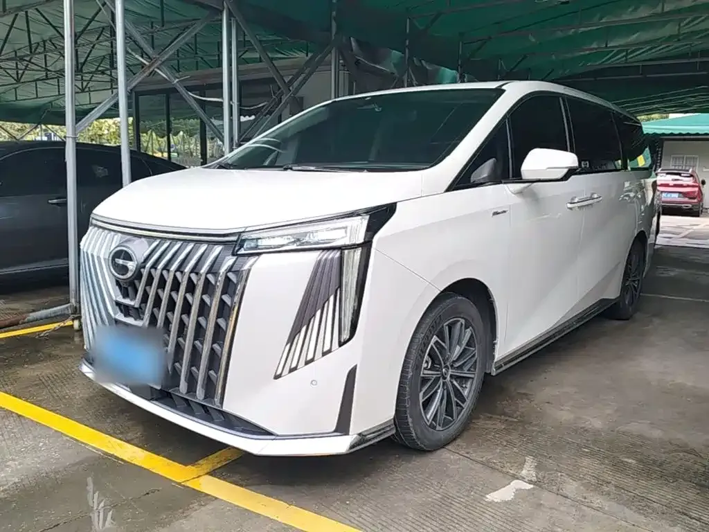 GAC Motor Trumpchi M8 — фото 1