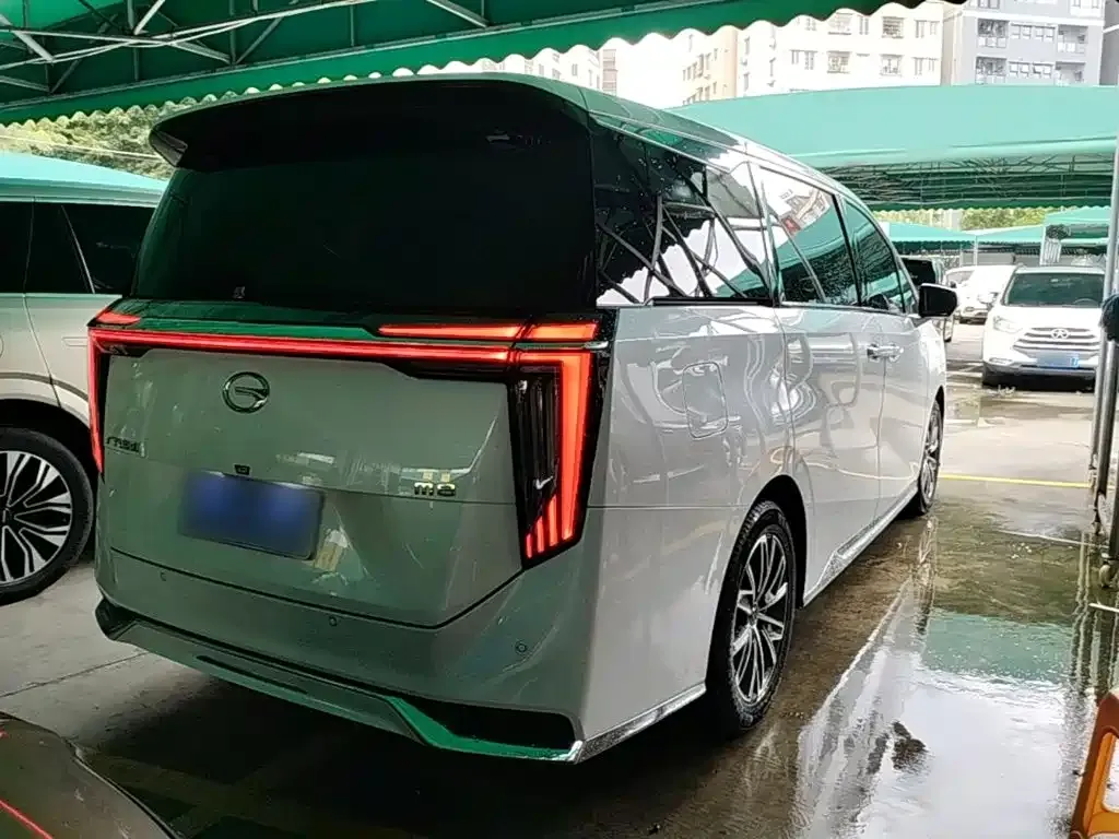 GAC Motor Trumpchi M8 — фото 10