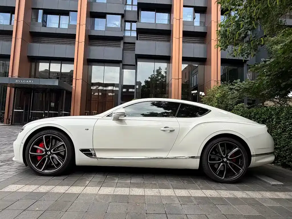 Bentley Continental — фото 5