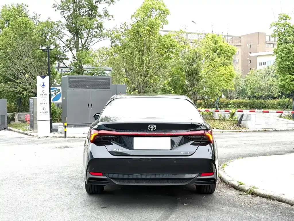 Toyota Avalon 2025 из CN, фото 9