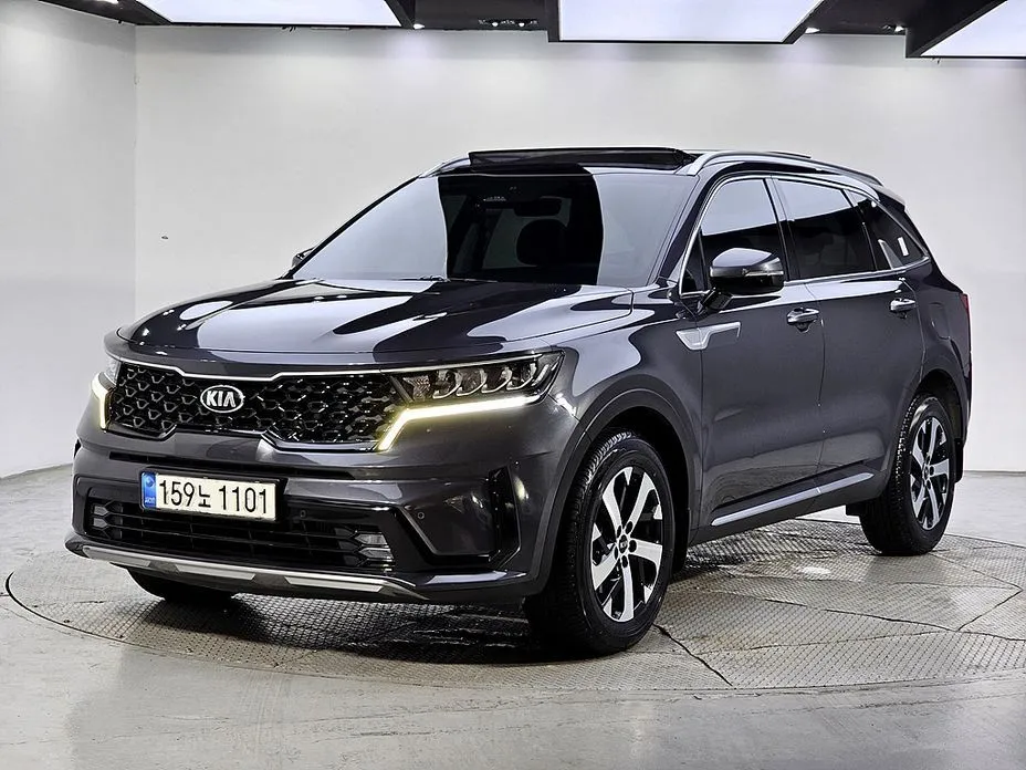 Kia Sorento — фото 1