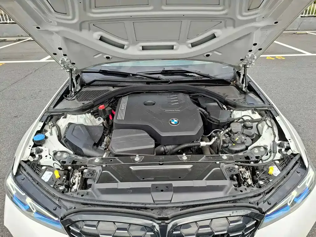 BMW 3 Series — фото 9