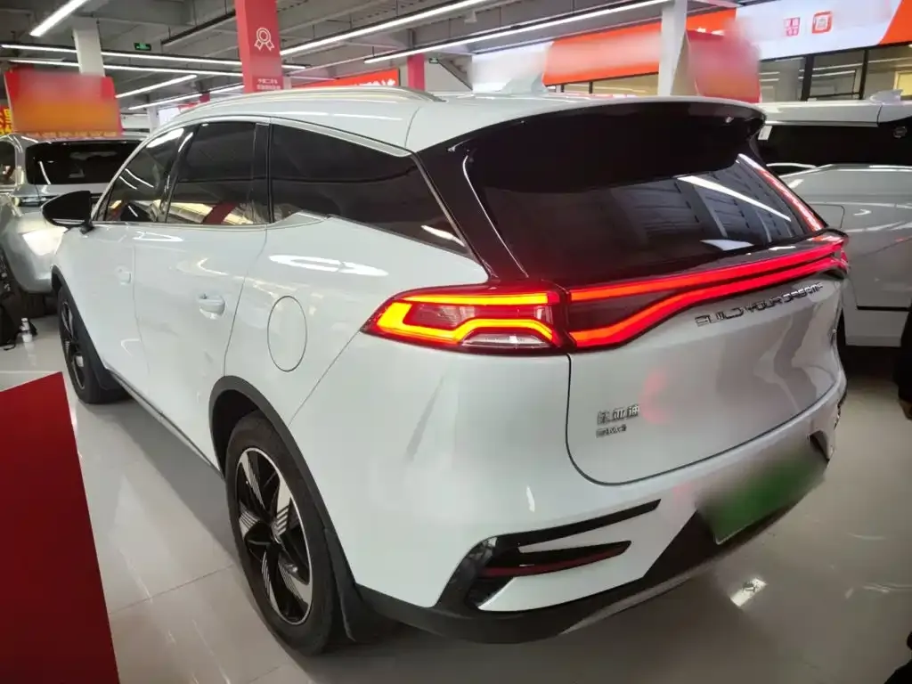 BYD Tang New Energy — фото 10