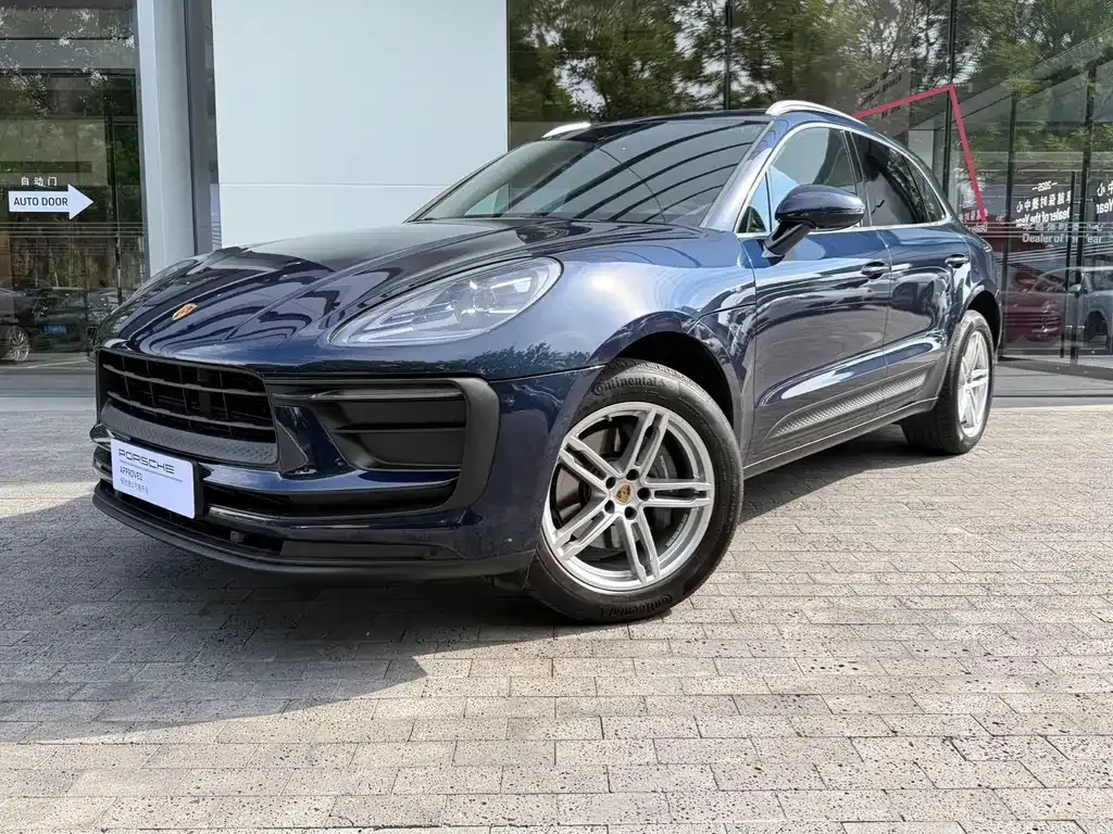Porsche Macan — фото 1