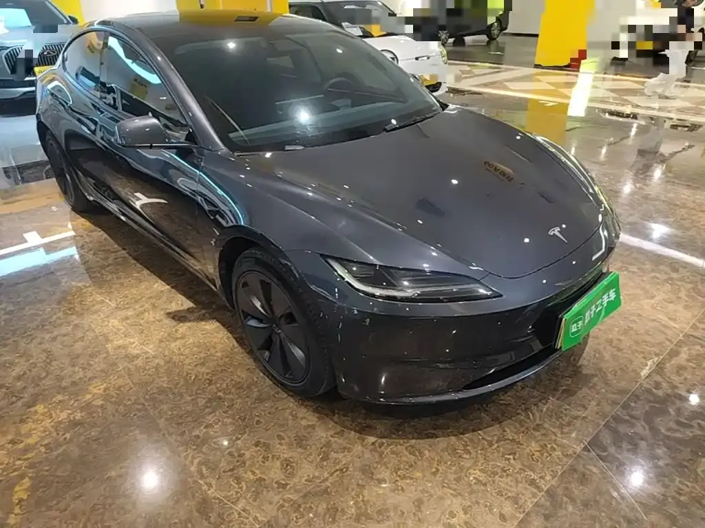 Tesla Model 3 — фото 3