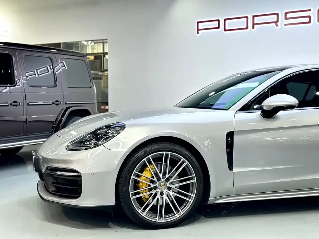 Porsche Panamera — фото 6