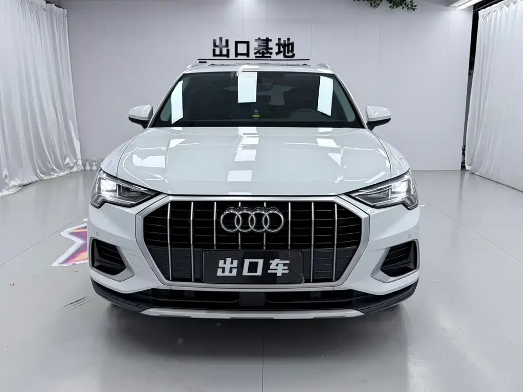 Audi Q3 — фото 3
