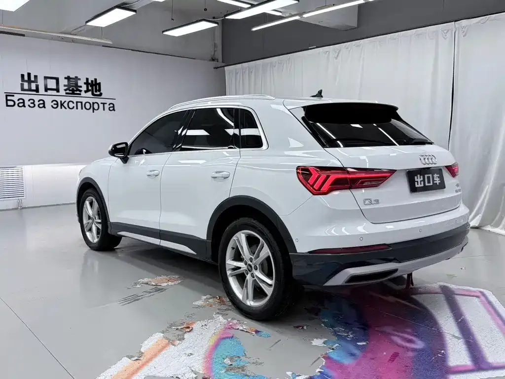 Audi Q3 — фото 5