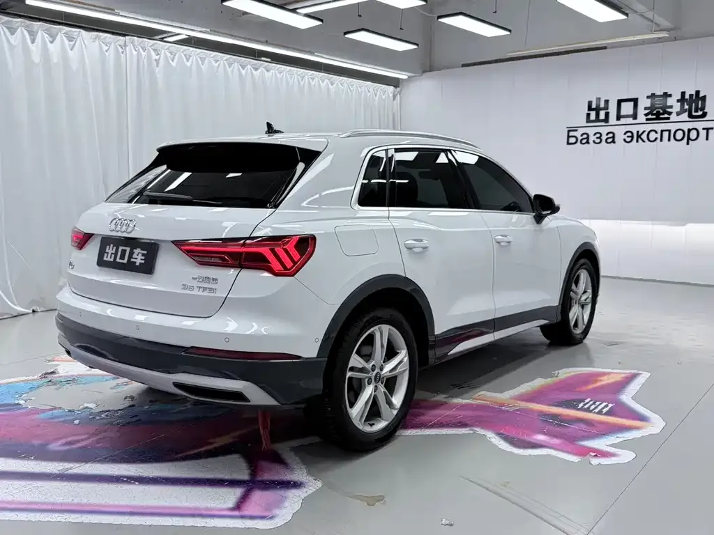 Audi Q3 — фото 9