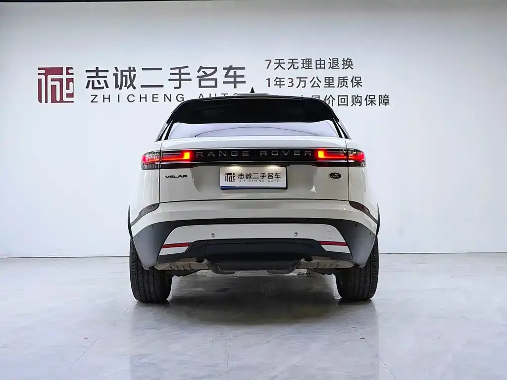 Land Rover Velar — фото 7