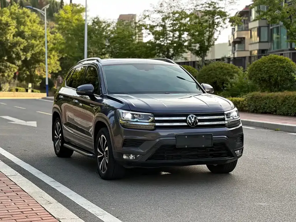 Volkswagen Tharu — фото 4