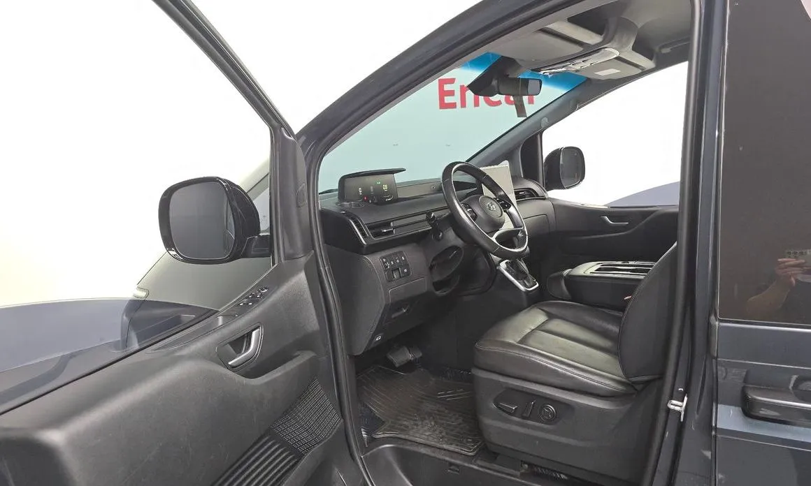 Hyundai Staria 2023 из KR, фото 5